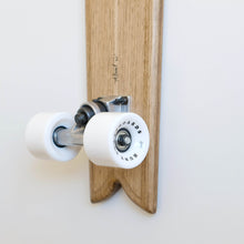 Load image into Gallery viewer, Fin - Natural Stain